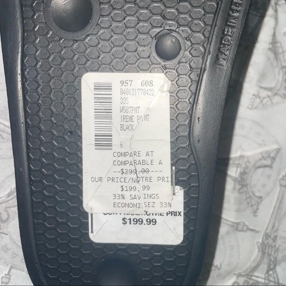 VALENTINO SLIDES ๐ - Picture 5 of 5